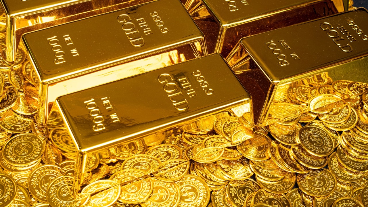 Gold Crosses ₹1 Lakh